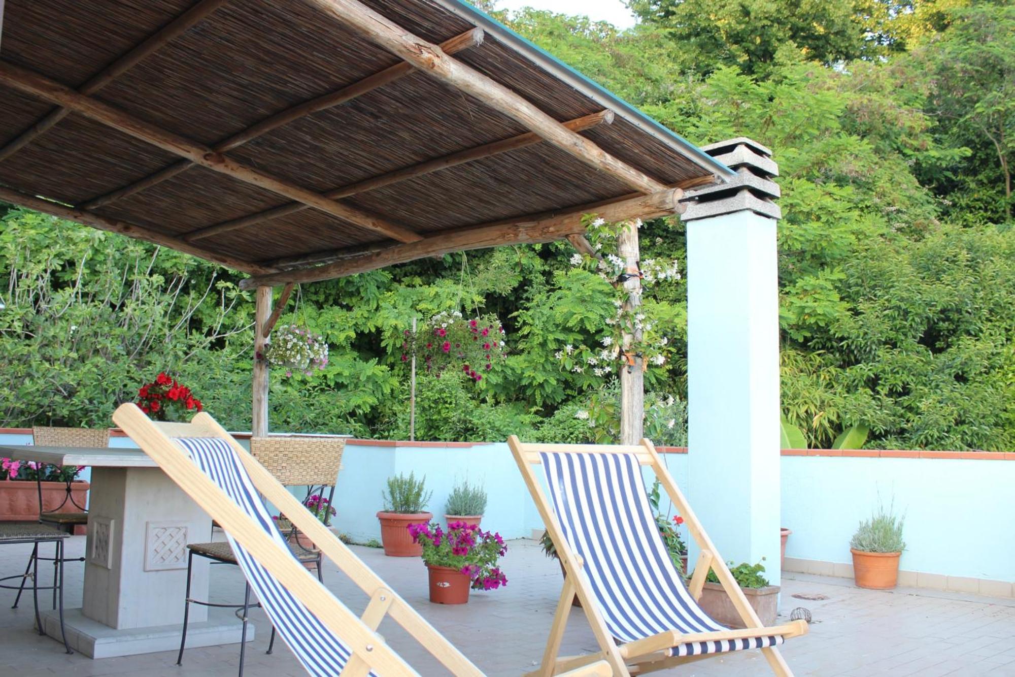 La Terrazza Apartment Massa  Exterior photo